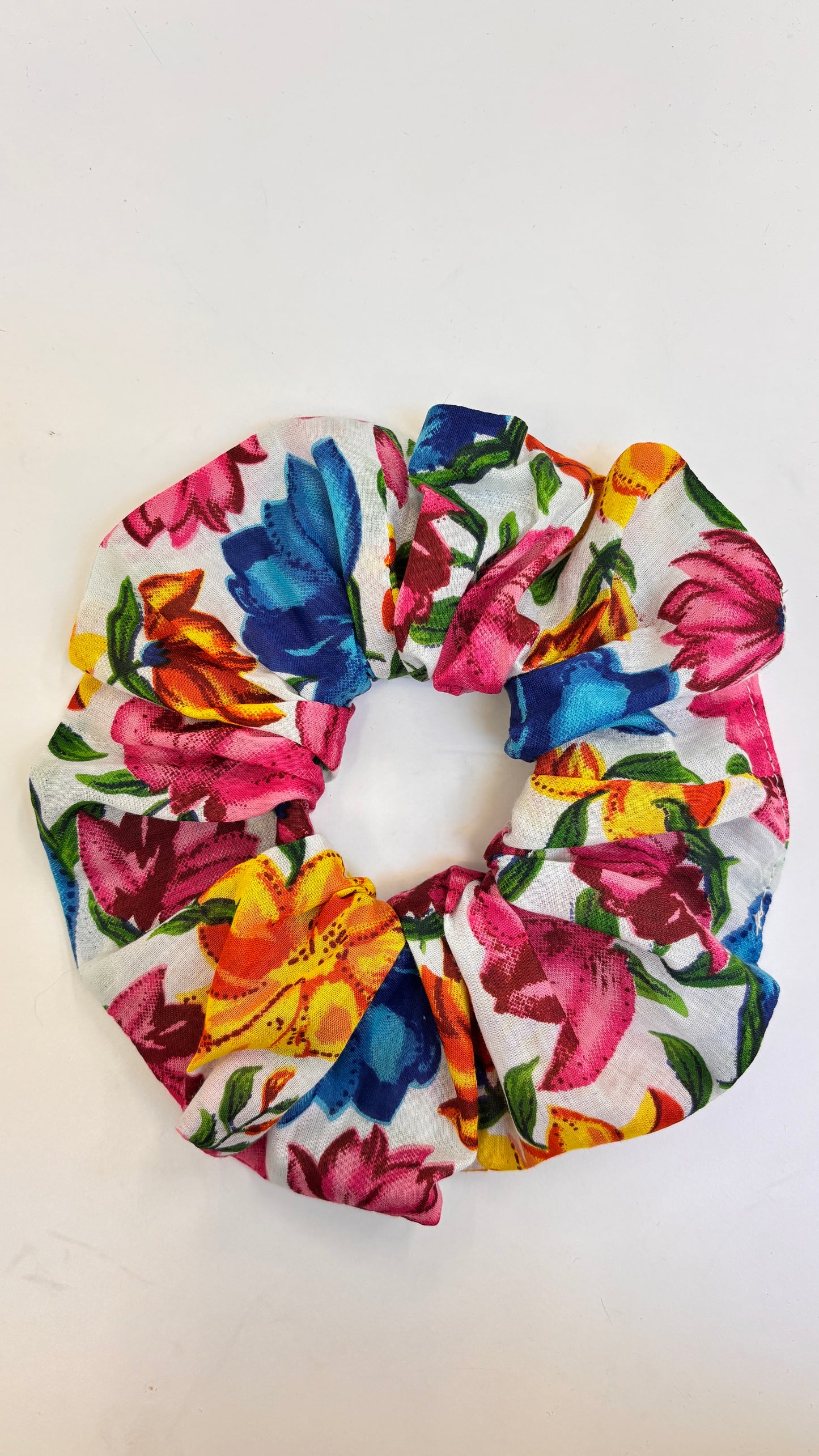 Handmade Floral Scrunchie🌸