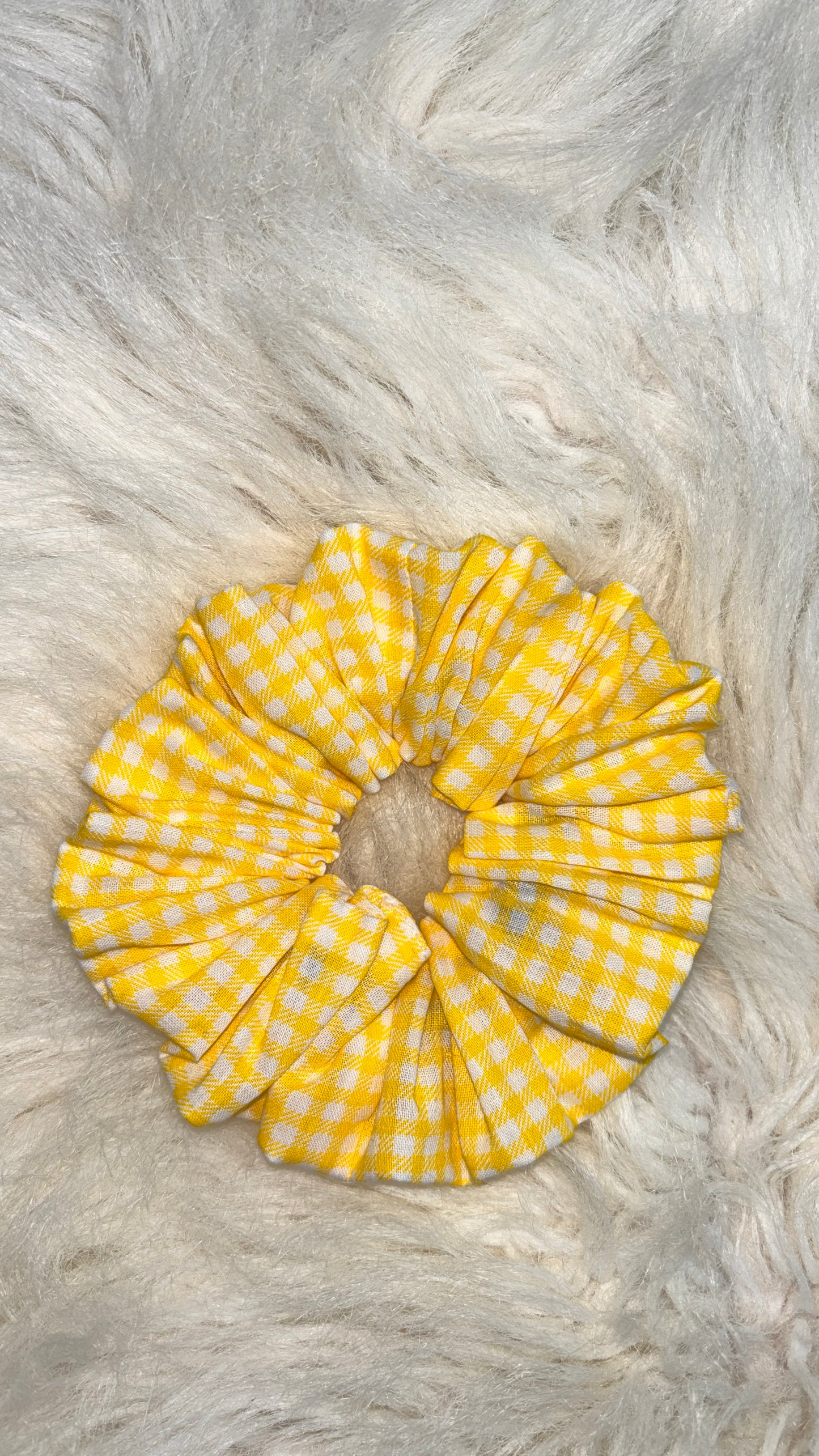 Handmade Floral Scrunchie🌸